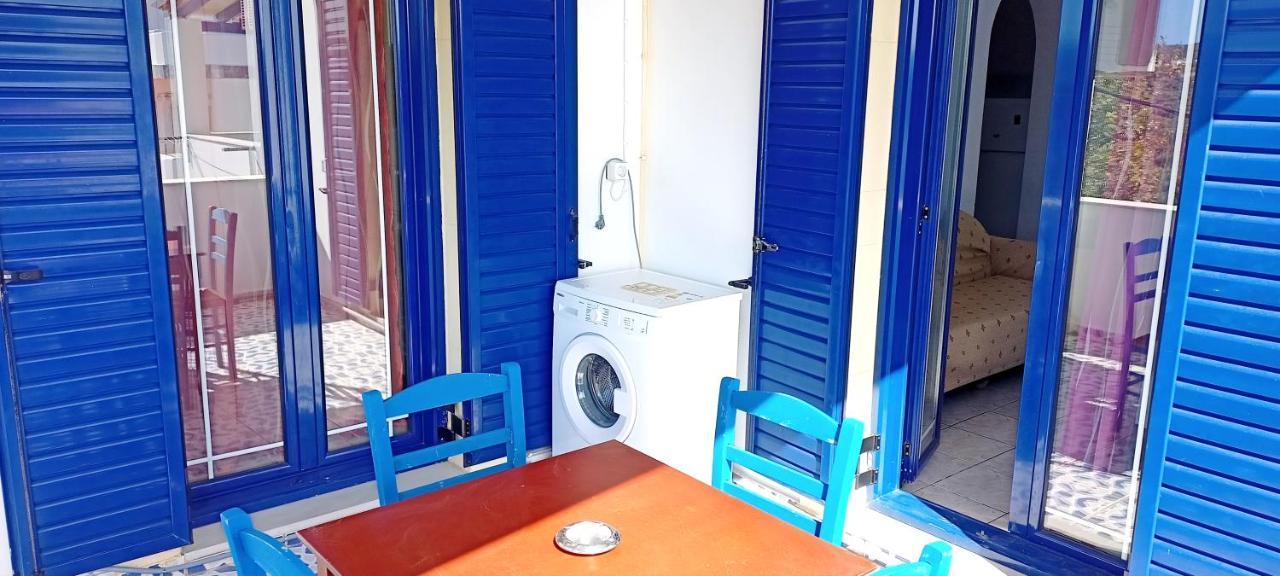 Livadi  Theofilos Appartements מראה חיצוני תמונה