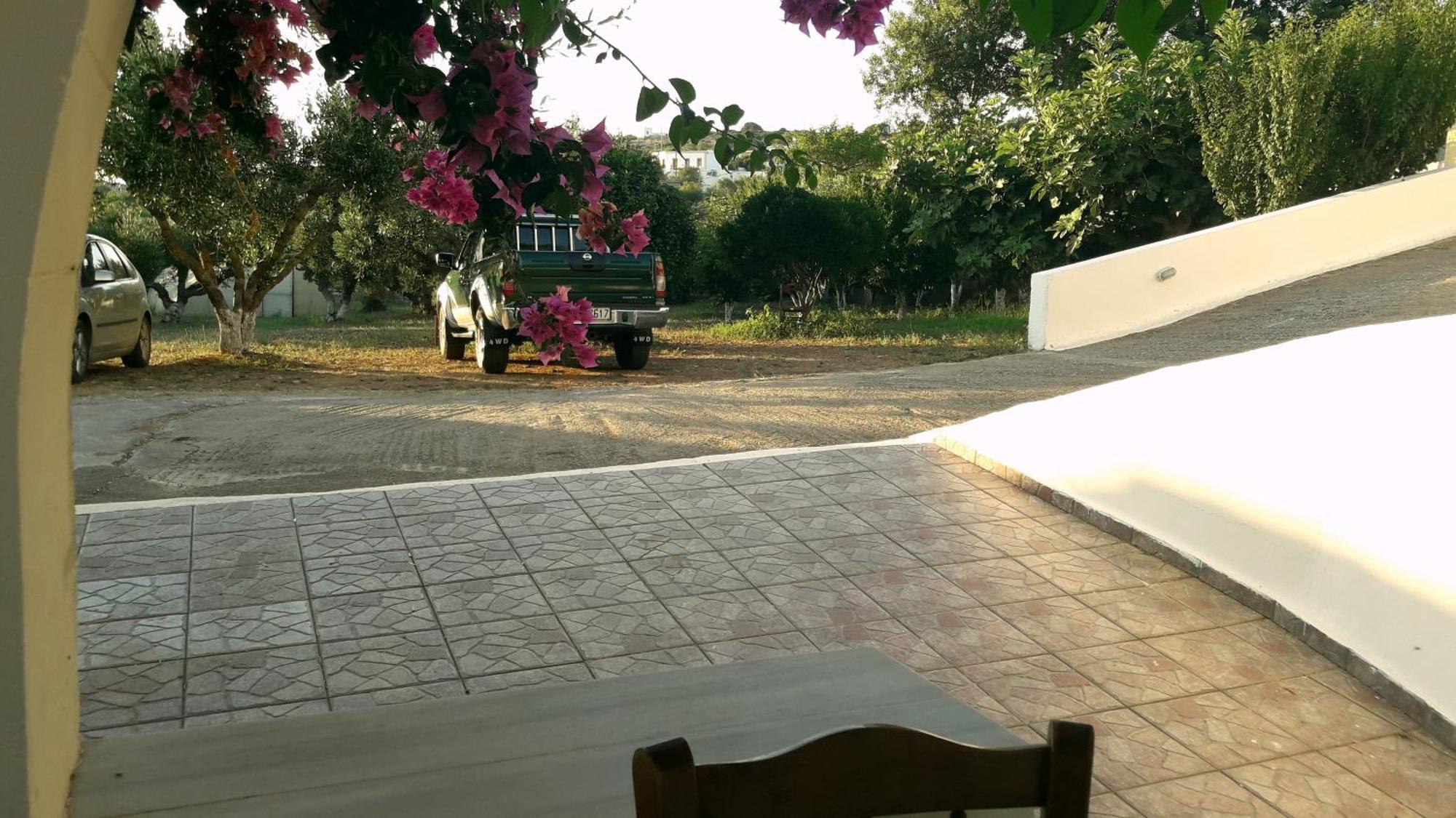 Livadi  Theofilos Appartements חדר תמונה